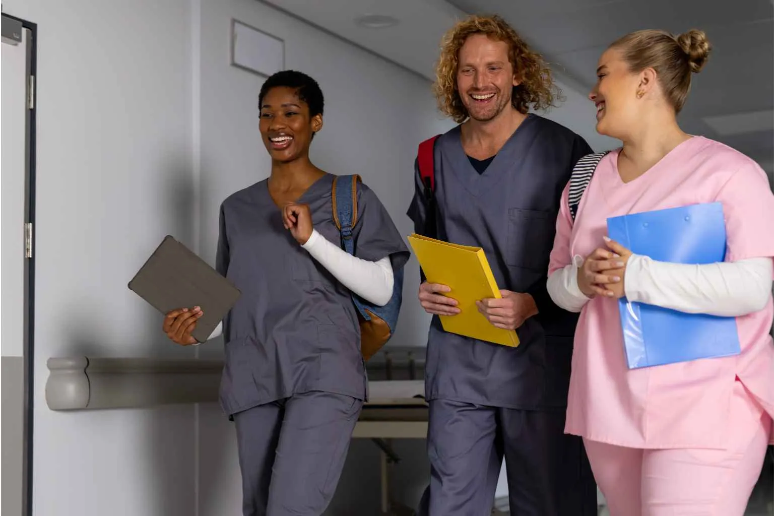 Stretch scrubs — 4-way stretch medical scrubs manufacturer for active healthcare professionals