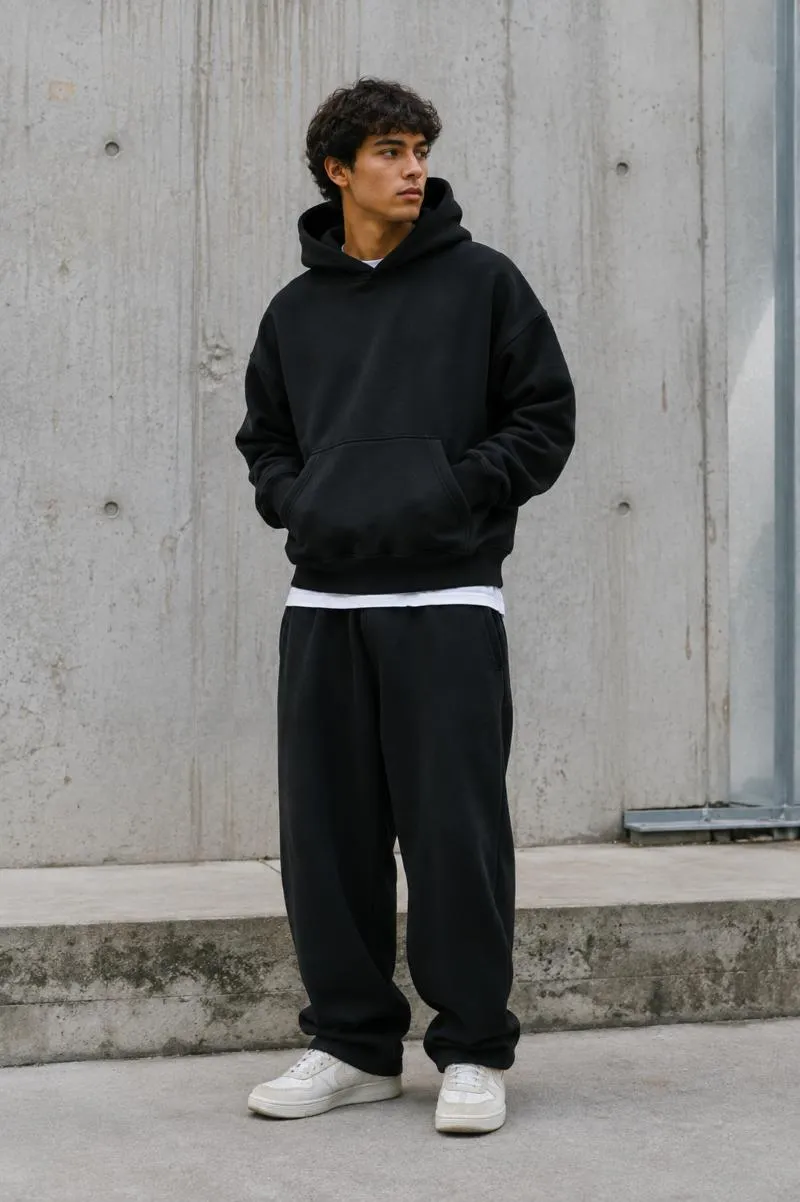 Heavyweight oversized streetwear hoodie, 380-500 GSM fleece
